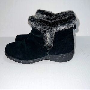 Khombu Lisa Black Suede Leather Gray Faux Fur Winter Zip Ankle Boot